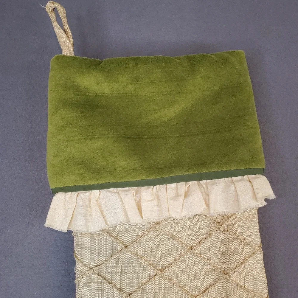 Khaki Tan Diamond‎ Textured Green Velour Country Ruffle 19
